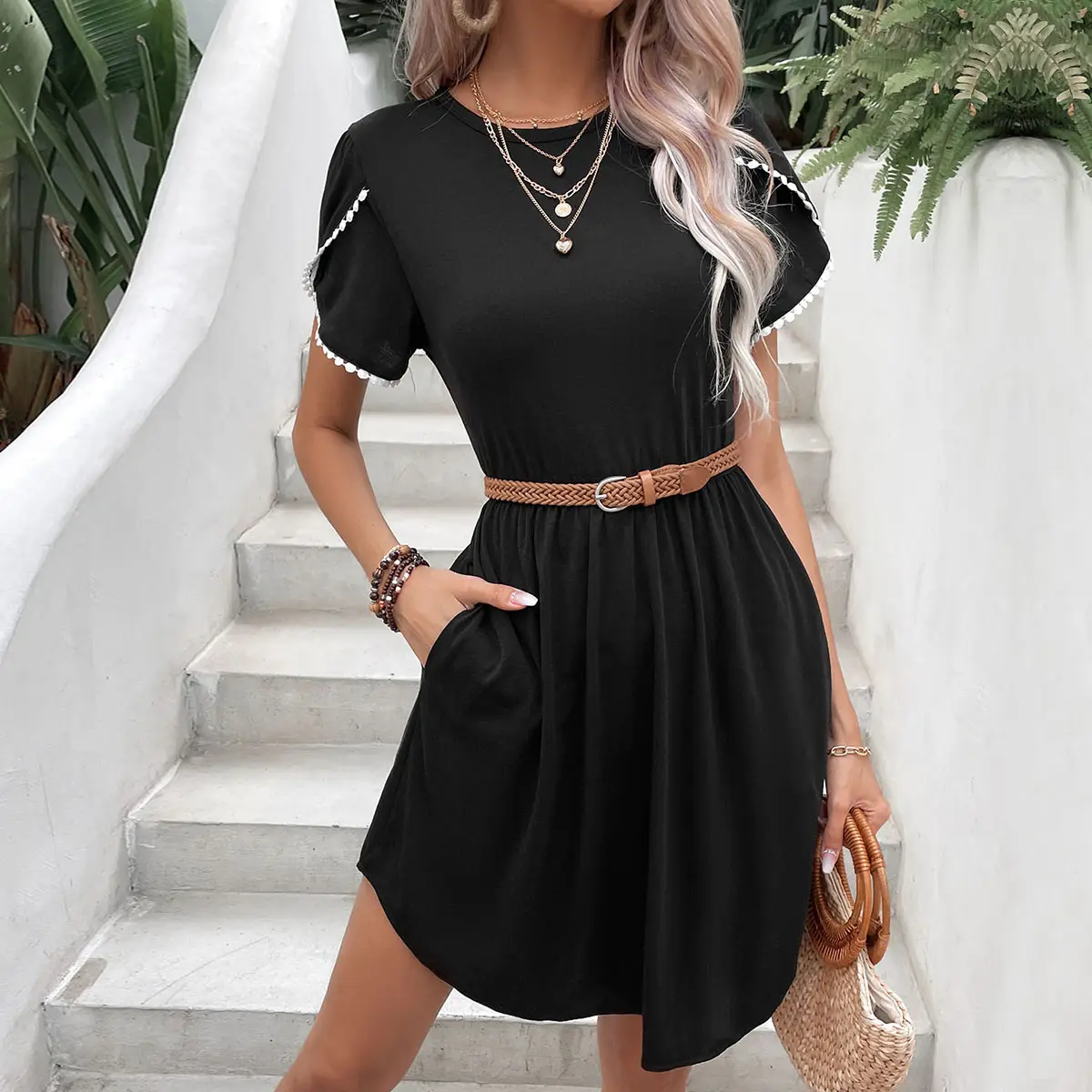 2023 summer new European and American women's dress waist A-line skirt petal sleeve black dress female