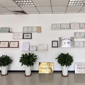 Robot chariot de transport extérieur <span class=keywords><strong>FOLO</strong></span> AT300 Foxtechrobot pour entrepôt avec fonction Follow Me - Product Image 3