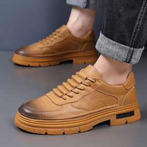 Chaussures décontractées en cuir pour hommes, bout rond, semelle souple, à lacets, style automne, mode business, semelle intermédiaire en EVA, semelle extérieure en caoutchouc - Product Image 4