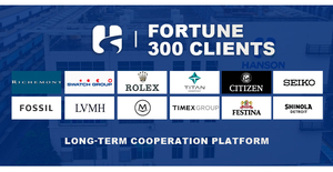 Vỏ bằng thép không gỉ với mặt số màu xanh lam và viền bằng gốm màu xanh lam. Chuyển động cơ học tự động - Product Image 3