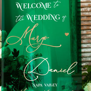 ป้ายต้อนรับงานแต่งงานอะคริลิคสีเขียวทองสุดหรูแบบส่วนตัว พร้อมขาตั้ง ดีไซน์ถอดประกอบได้ และจัดส่งรวดเร็ว - Product Image 5