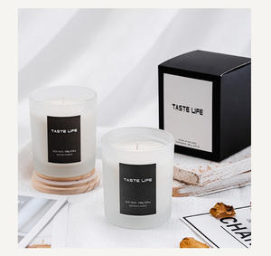 Bougie parfumée en cire de soja en forme de verre avec couvercle en bois transparent, sans fumée, parfumée, cadeau - Product Image 4