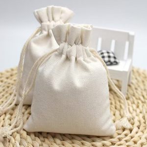 Bolsa de Algodón Personalizada a Prueba de Polvo con Ribete de Encaje - Product Image 5