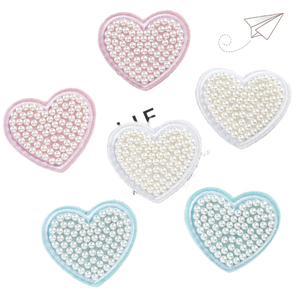 Parches de Tela Autoadhesivos Bordados con Corazón de Perla para Lona, PVC, Sombreros, Bolsos y Accesorios de Ropa - Manualidades DIY - Product Image 1