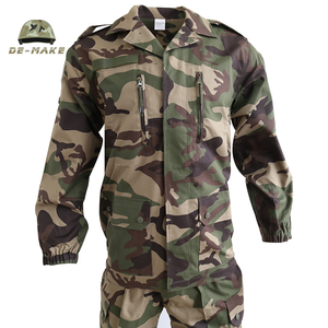 Uniforme táctico al aire libre <span class=keywords><strong>TC</strong></span> 65/35 <span class=keywords><strong>F1</strong></span> Rip-Stop Uniforme de tela de poliéster/algodón - Product Image 3
