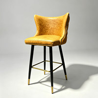 Chaise de bar rétro haut de gamme à pieds hauts, en cuir véritable huilé américain, avec base en métal, pour restaurant, bar, club