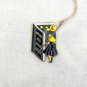 Manufacturers Custom Personalized Metal Enamel <b>Pins</b> Cool Cute Cartoon Logo Brooch Lapel Cap Hat Clothing <b>Pins</b> <b>Badges</b> - Product Image 1