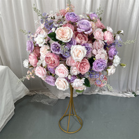 Nouvelle Arrivée ML - Centre de Table en Fleurs de Soie de Luxe de 65 cm aux Couleurs Violet et Rose Poudré pour la Décoration de Table de Mariage