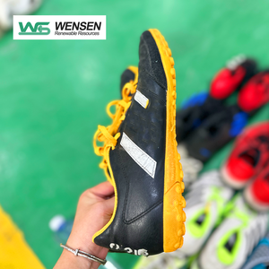 Vente en gros internationale de chaussures spéciales d'<span class=keywords><strong>occasion</strong></span> pour terrains de <span class=keywords><strong>football</strong></span> en herbe pour joueur de <span class=keywords><strong>football</strong></span> - Product Image 3