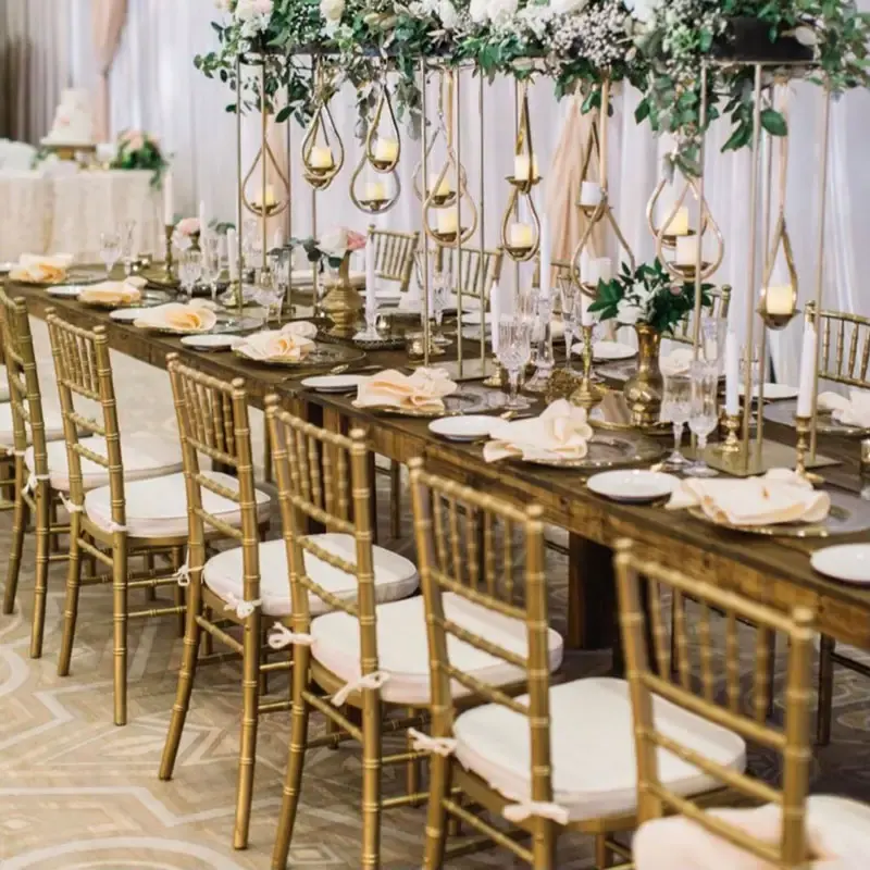 Vente en gros chaises de mariage Tiffany Napoléon chaises de banquet en métal