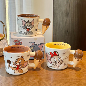 Tasse en céramique Tom et Jerry avec poignée en forme de crème glacée, design de dessin animé, pour café, thé, cadeau pour filles et enfants - Product Image 1