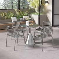 Ensemble de table et chaises en métal d'extérieur pour salon de thé, cour, jardin en plein air, design minimaliste moderne, une table et quatre chaises