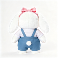 Adorable lapin en peluche debout, style ferme, avec broderie de carotte, salopette en jean, jouet en peluche doux