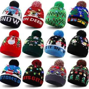 Chapeaux de Noël à LED Casquette en tricot avec poche cachée et interrupteur facile Acrylique chaud pour les promenades nocturnes Bonnets d'hiver personnalisés - Product Image 1