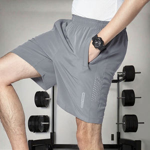 กางเกงขาสั้นออกกำลังกายผู้ชาย เอวยางยืดพร้อมเชือกผูก ระบายอากาศได้ดี เหมาะสำหรับฤดูร้อน ลายเรียบ ใส่เล่นกีฬา วิ่ง หรือใส่ลำลองกลางแจ้งทุกวัน - Product Image 2