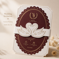 Invitation de mariage personnalisée avec motif cygne en relief, option multicolore, carte de mariage imprimée en feuille d'or pour un événement de mariage élégant