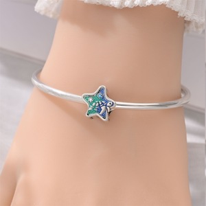 Leuchtende Ozean-Charms Zirkon Niedliche Messing Versilberte Im-Dunkeln-Leuchtende Meereslebewesen Schildkröte Seestern Seepferdchen Perlen DIY Armband - Product Image 3
