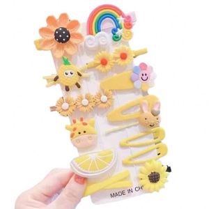 Set de Regalo Promocional para Niñas: Lindo Set de Pinzas para el Cabello Hechas a Mano con Diseño de Princesa para Bebés, Ideal para el Cabello Rebelde y Flequillo. - Product Image 5