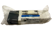 Vanne Solénoïde PLC VQC4200-5, 5 Ports, Enfichable, Joint Métallique, VQC4000 - NFS pour Produit sous Garantie