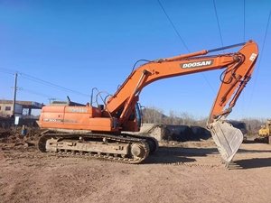 Excavatrice sur chenilles d'occasion stable Doosan DX300 DX300LC-9C DX300LCA modèle 2022, 30 tonnes, capacité de la benne de 1,5 m, moteur diesel - Product Image 6