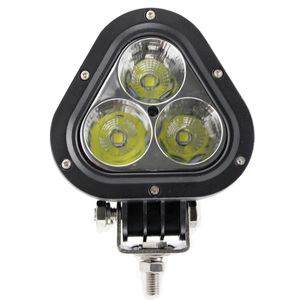 Nouveau 2020 Triangle Forme lampe de travail Menée Par <span class=keywords><strong>60W</strong></span> hors route a mené la lumière de travail pour Des Voitures