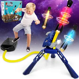 恐龙火箭玩具发射器儿童射击高达100英尺泡沫火箭和坚固的发射器支架，带户外脚发射垫