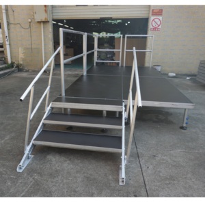 Escenario Portátil Plegable de Aluminio Ligero para Exteriores con Superficie Antideslizante para Decoración de Iglesias y Fácil Montaje - Product Image 5