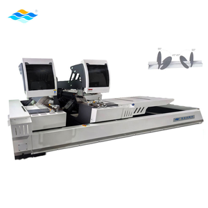 <span class=keywords><strong>Scie</strong></span> à double tête CNC à coupe ascendante, largeur <span class=keywords><strong>de</strong></span> coupe 300 mm, PLC et moteur haute précision pour portes et fenêtres coulissantes en aluminium (-45/90 degrés <span class=keywords><strong>de</strong></span> coupe) - Product Image 1