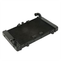Radiador negro de grado automotriz personalizado | Componente de refrigeración duradero para uso pesado