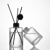 Vente en gros de diffuseurs de parfum en verre cylindriques transparents de luxe personnalisés avec gravure, bouteille d'huile essentielle écologique recyclable