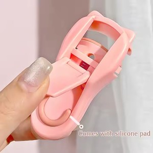 Rizador de Pestañas Cat Claw de Larga Duración y Ajuste Amplio, Herramienta para Rizar Pestañas para Maquillaje Femenino - Product Image 3
