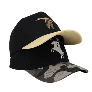 Casquettes de sport en denim vintage délavé, ajustables, à double boutonnage, avec boucle, logo personnalisé, non structurées, à calotte souple, style streetwear hip-hop baseball - Product Image 1