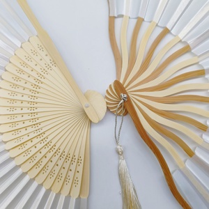 Abanico Plegable de Bambú Personalizado Chino 2025, Recuerdos para Invitados, Regalos de Boda, Abanico de Seda con Bolsa de Organza - Product Image 5
