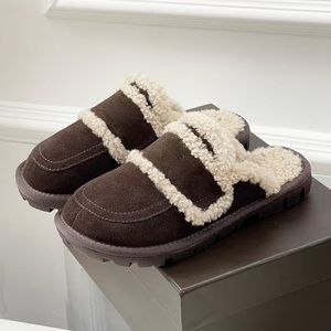 Chaussons d'intérieur et d'extérieur pour femme, en laine chaude, luxueux, automne-hiver, haute qualité, antidérapants, design tendance, broderie moelleuse - Product Image 5