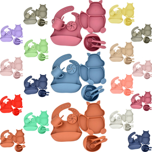Ensemble de 5 pièces pour bébé en silicone, dessin animé, bol à ventouse, assiette, tasse, bavoir, cuillère, fourchette, 0-12 mois, antidérapant, sans BPA - Product Image 1