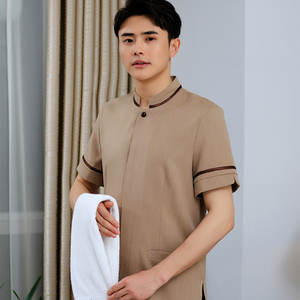 ชุดยูนิฟอร์มพนักงานทำความสะอาดโรงแรมแบบแขนสั้น ออกแบบได้ตามต้องการ พร้อมบริการพิมพ์ลาย ปักโลโก้ และสั่งทำพิเศษ - Product Image 4