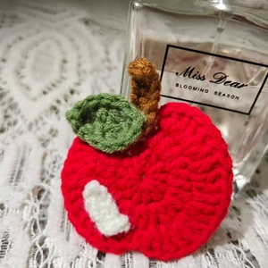 Dễ Thương Trái cây thiết kế handmade Crochet Apple vá sáng tạo nhà dệt may may may trang trí bán buôn thiết kế sáng tạo - Product Image 2