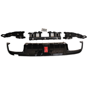 ดิฟฟิวเซอร์ W205 ABS สำหรับกันชนหลัง สีดำเงา พร้อมปลายท่อไอเสีย สำหรับรถยนต์เมอร์เซเดส-เบนซ์ ซีคลาส W205 ปี 2015-2021 รุ่นสปอร์ต - Product Image 4