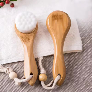 Brosse nettoyante faciale en bois à poils synthétiques doux pour pores profonds, manche plat, vente en gros à bas prix pour achats groupés de produits de beauté et de soins de la peau - Product Image 2