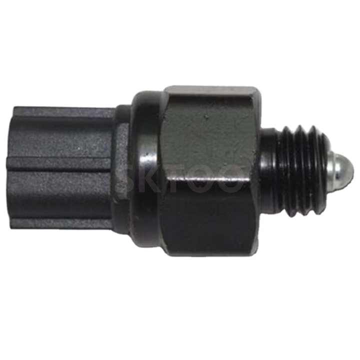 thumbnail image 2 of REVERSE SWITCH / BACK UP LAMP SWITCH  GENUINE PARTS  HYUNDAI GETZ Accent Lc Matrix (manual) 93860 39012 I.217924397 2 of 10