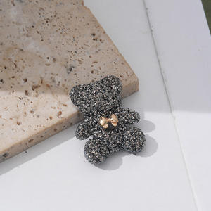 Petits nœuds papillon et pièces en résine irisée motif ours, breloques pour chaussures <span class=keywords><strong>Crocs</strong></span>, ornements pour cheveux, matériaux pour bijoux autocollants et bandeaux DIY - Product Image 2