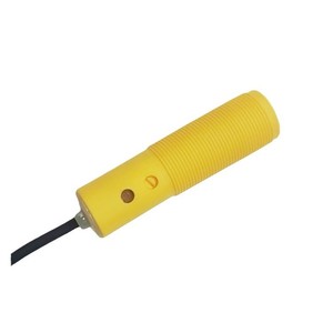 Capteur de proximité capacitif étanche et résistant à l'huile, interrupteur à trois fils avec matériau PBT - Product Image 1