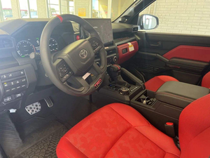 PRIX D'ENCHÈRE POUR VÉHICULE SUV <span class=keywords><strong>TOYOTA</strong></span> <span class=keywords><strong>4RUNNER</strong></span> 2024-2025 D'OCCASION EN EXCELLENT ÉTAT, FULL OPTION, DISPONIBLE POUR LIVRAISON - Product Image 6