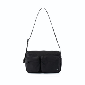 พื้นที่จัดเก็บหลายระดับ น้ำหนักเบาเป็นพิเศษ กระเป๋าสะพายข้างกันน้ำสำหรับเดินทาง - Product Image 1