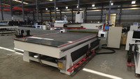 Machine de sculpture sur bois 1530 routeur CNC avec rotatif