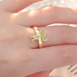 Cincin emas karakter kartun kustom perhiasan baja tahan karat pribadi dengan nama terukir Pesta dan hadiah ulang tahun wanita - Product Image 4