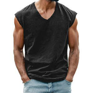 เสื้อกล้ามออกกำลังกายผู้ชายไซส์ใหญ่คุณภาพสูงแบบสั่งทำพิเศษ คอวี ระบายอากาศได้ดี เหมาะสำหรับฟิตเนสและเล่นกีฬา - Product Image 3