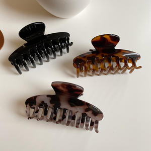 Pince à cheveux coréenne en plastique de taille moyenne, couleur turquoise classique, 9 cm, pour femme, usage quotidien - Product Image 2