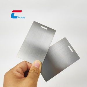 Étiquettes de bagages de luxe en acier inoxydable NFC RFID étanches pour voyages, avions et identification de vols – Commandes en gros - Product Image 6