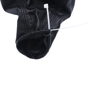 Funda de Palanca de Cambios Negra para Opel Astra, Repuesto F16453 para Modelos 2004-2010 - Product Image 2
